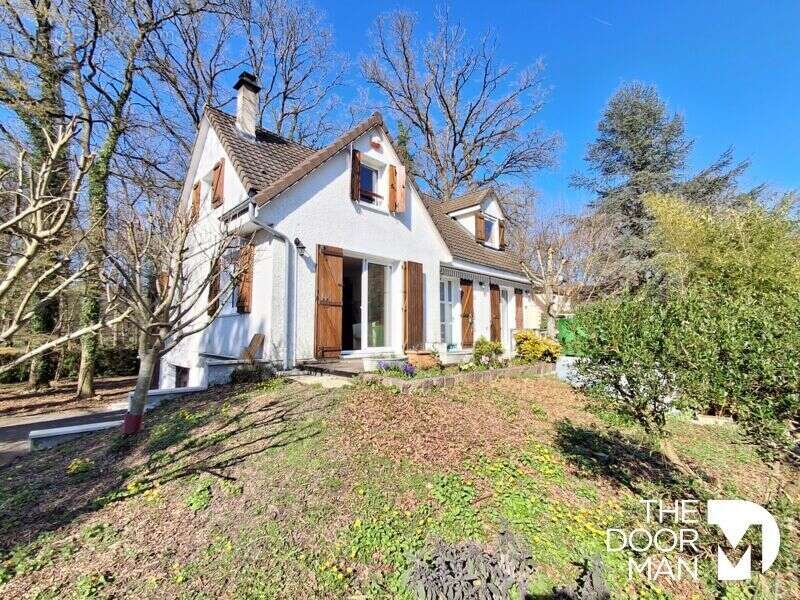 Maison à LE PERRAY-EN-YVELINES