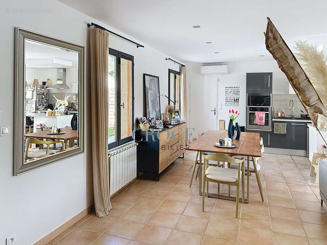 Maison à UZES