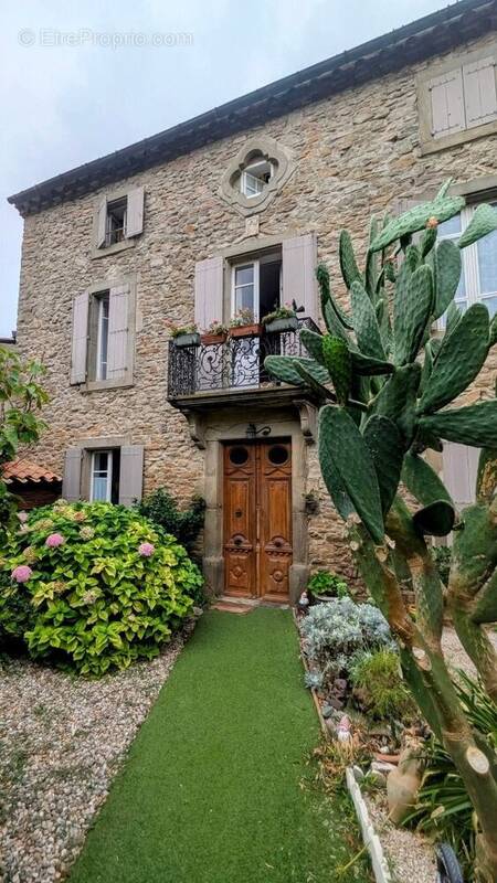 Maison à SAINT-FRICHOUX