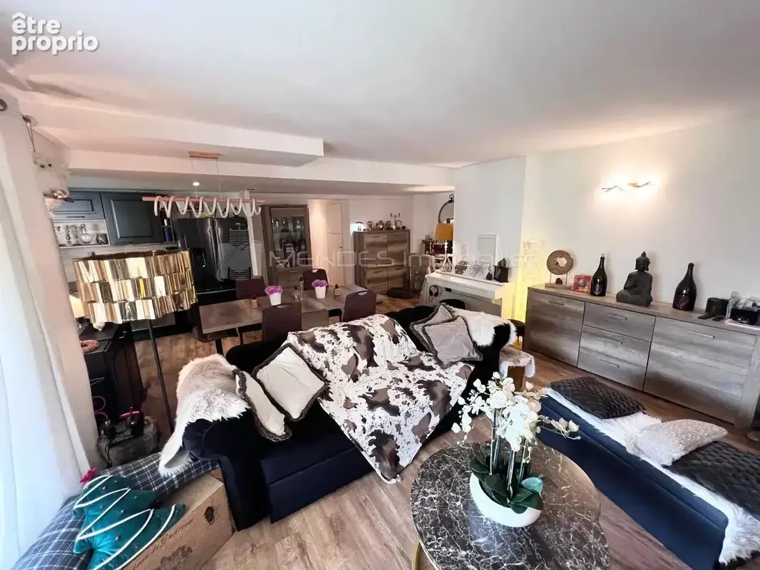 A vendre 3 pieces de 86m² a menton cave et parking - photo 13
