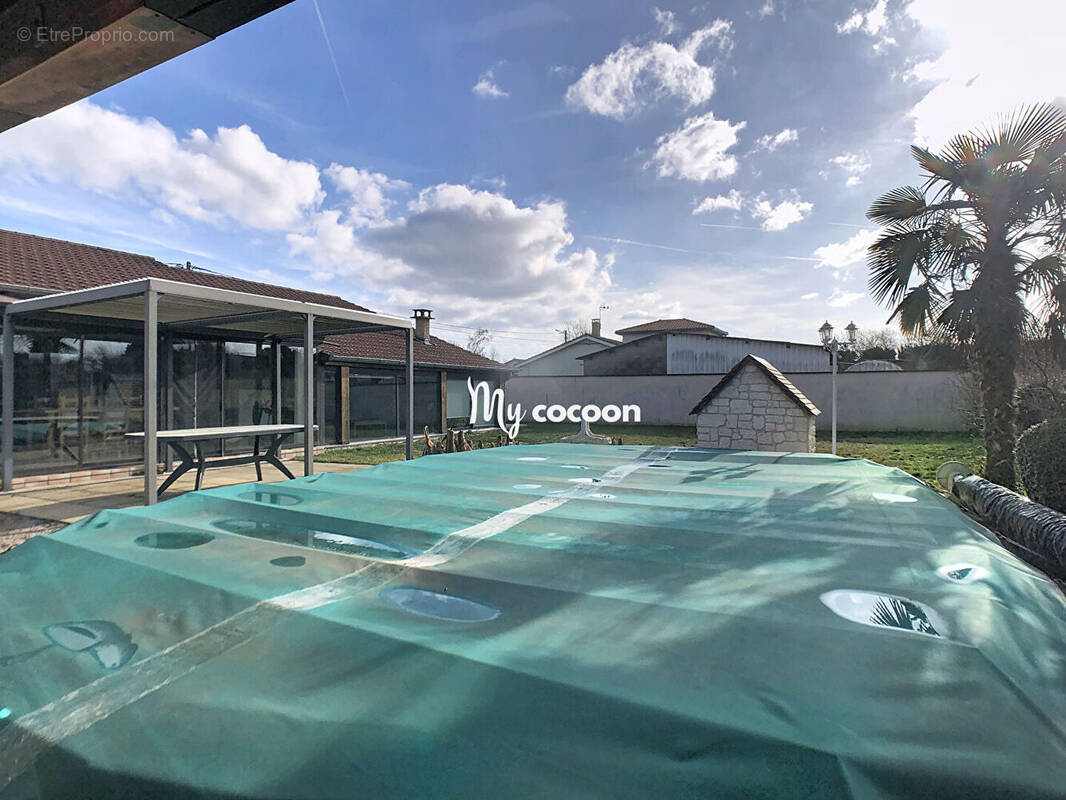 Maison à SAINTE-JULIE