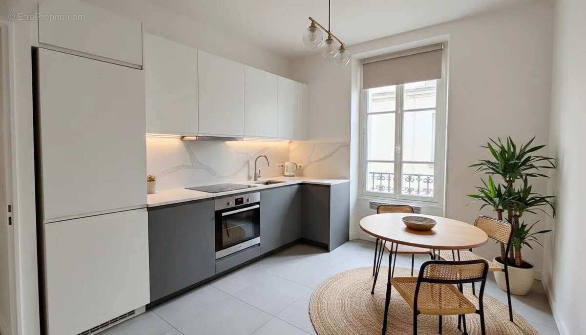 Appartement à PARIS-16E
