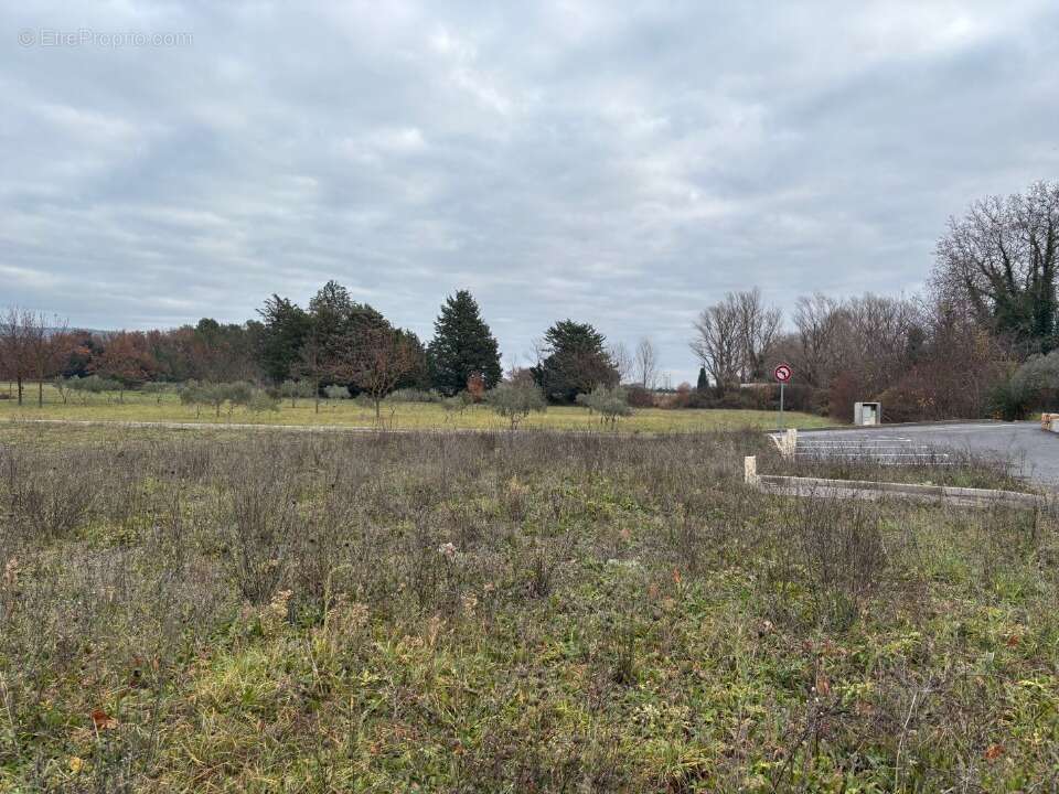 Terrain à BRIGNOLES