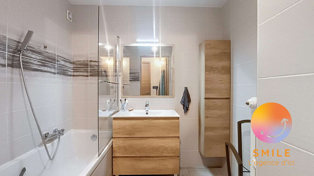 Appartement à LA ROCHE-SUR-FORON
