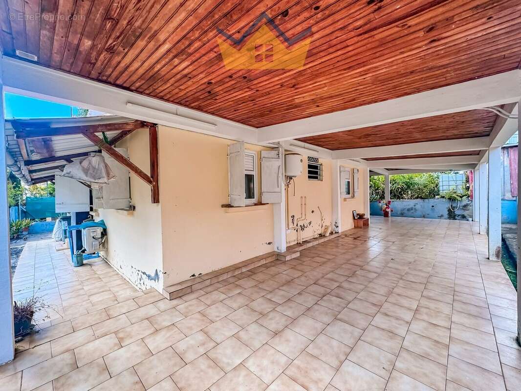 Maison 62 m² à Fort-De-France  - photo 6