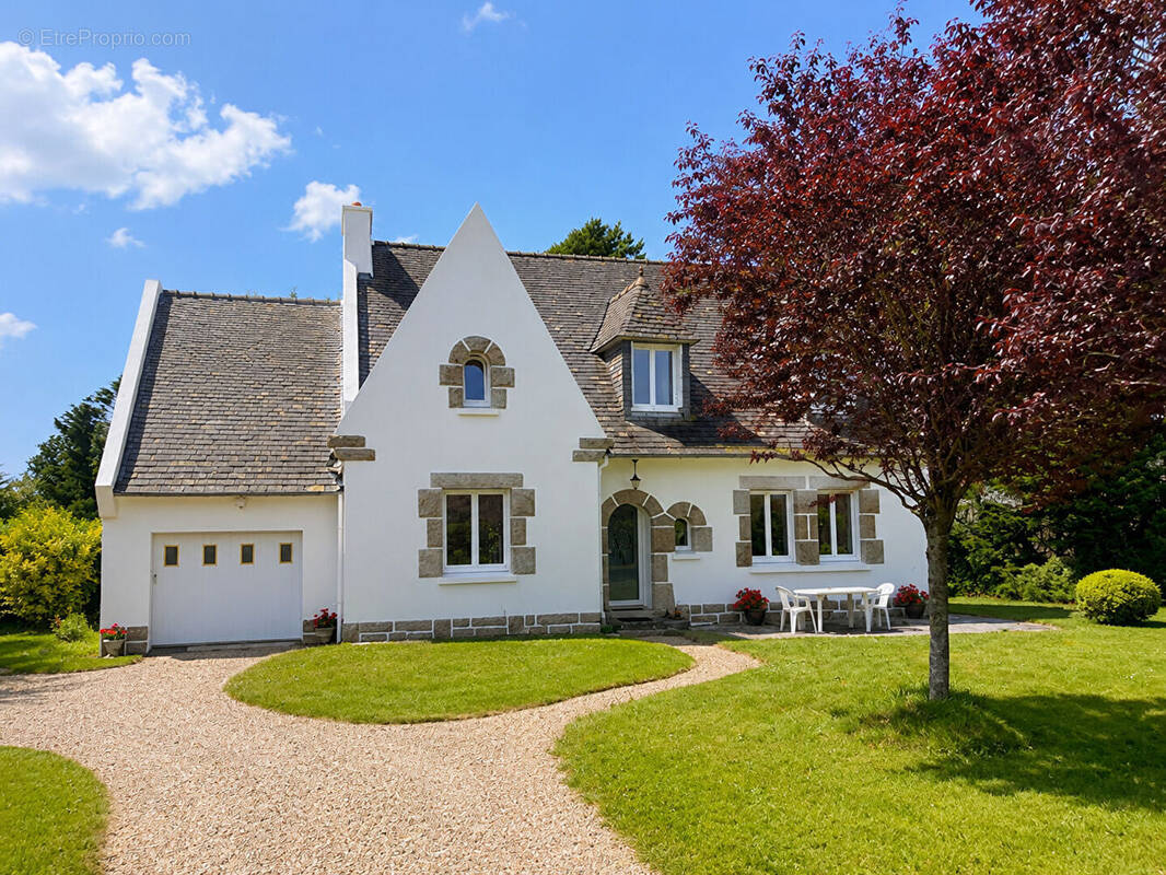 Maison à GARLAN