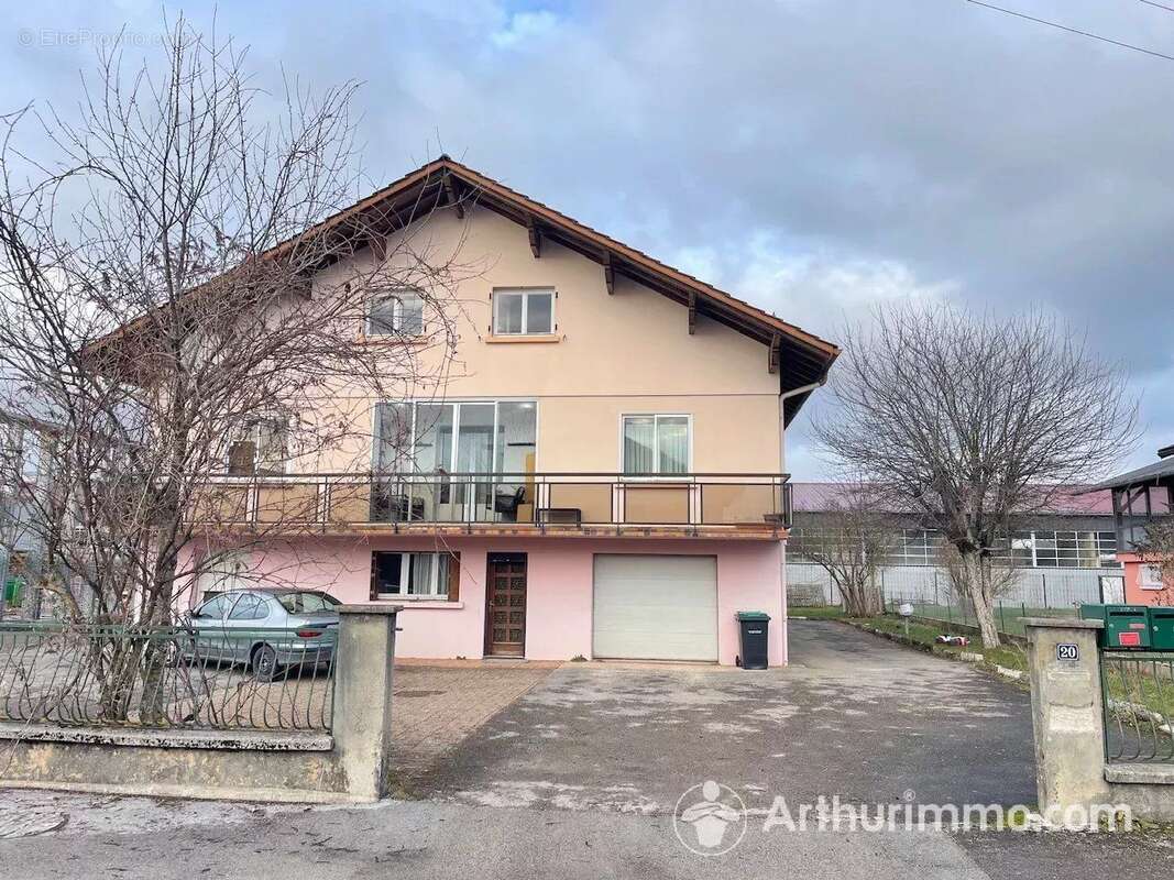 Appartement à PONTARLIER