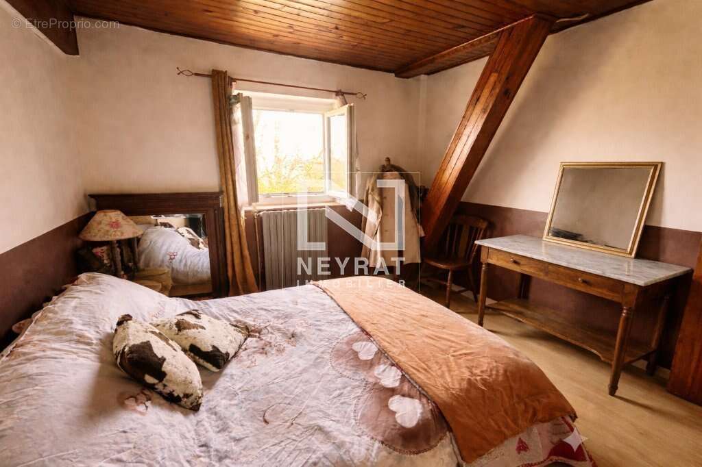 Maison à BEAUMONT-SUR-GROSNE