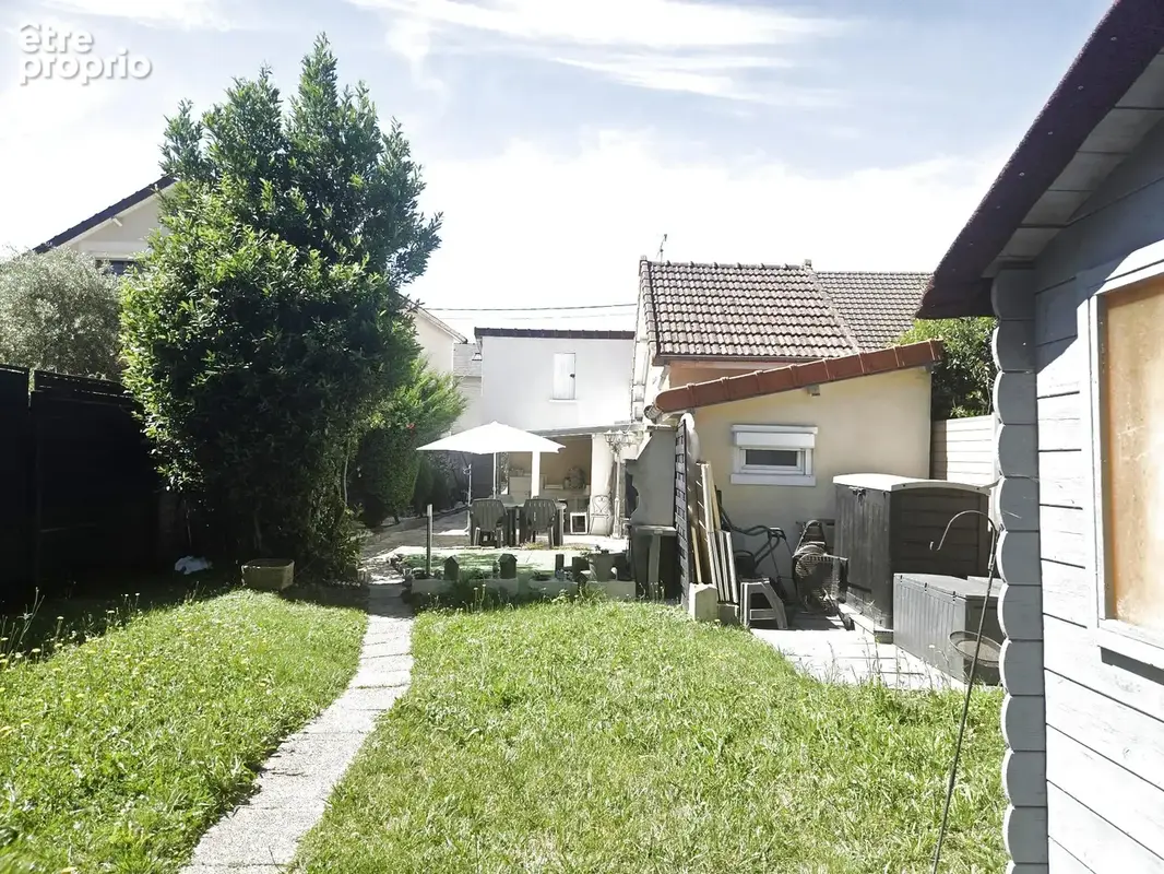 Maison de plain-pied avec jardin   Proche Gare - photo 3