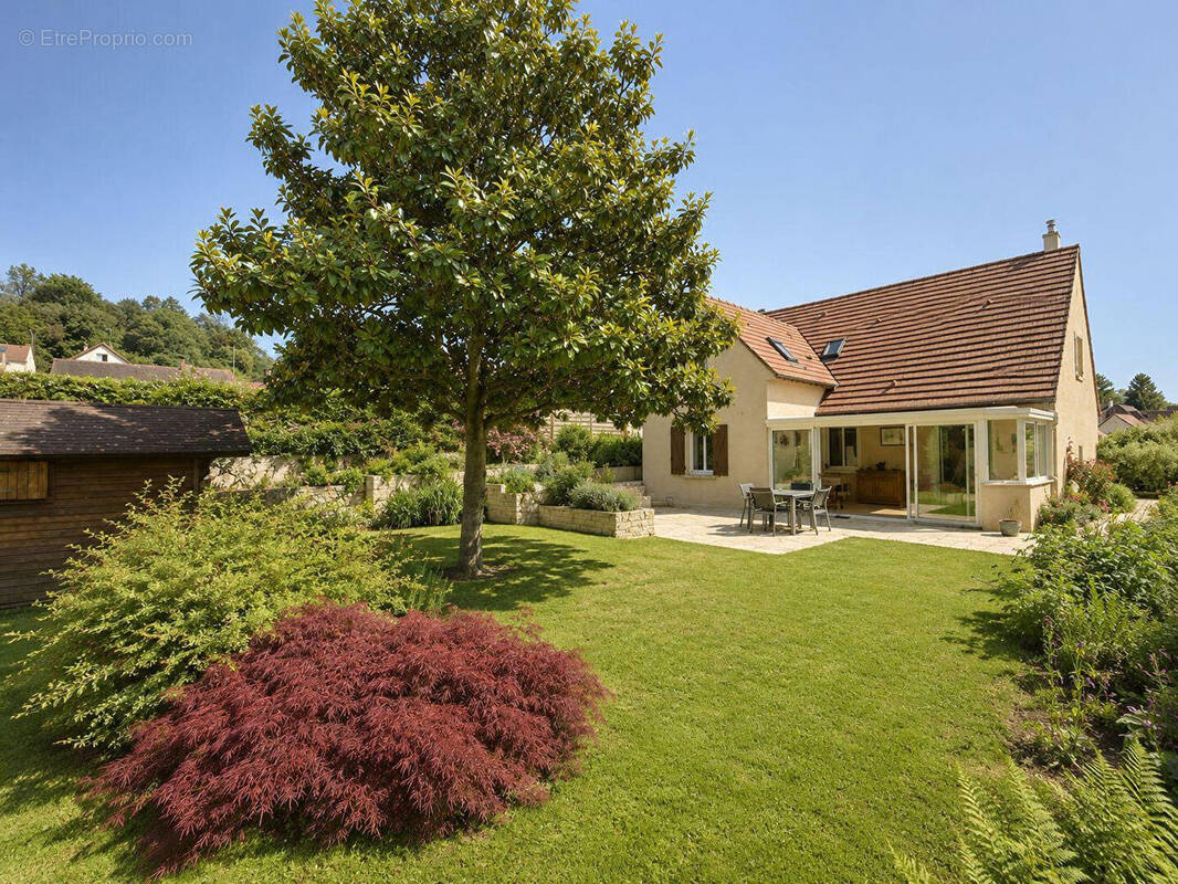 Maison à LUZARCHES