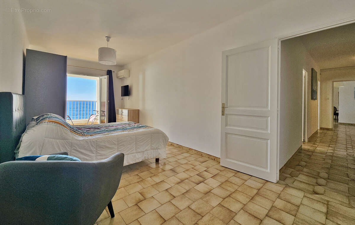 30 minutes d'AJACCIO - Immeuble de 6 appartements pieds dans l'eau - photo 35