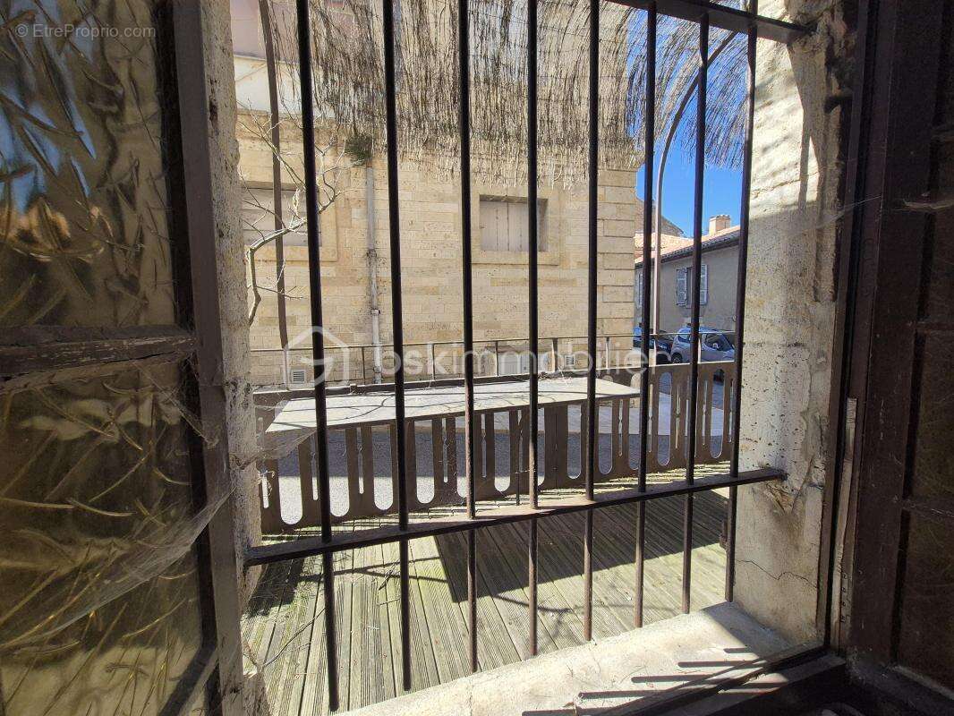 Maison avec local commercial et terrasse - photo 13