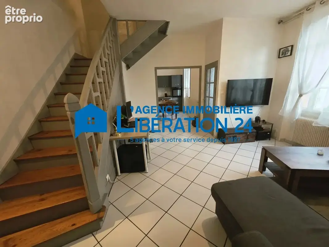 maison mitoyenne 95 m² sur 267m² - photo 4