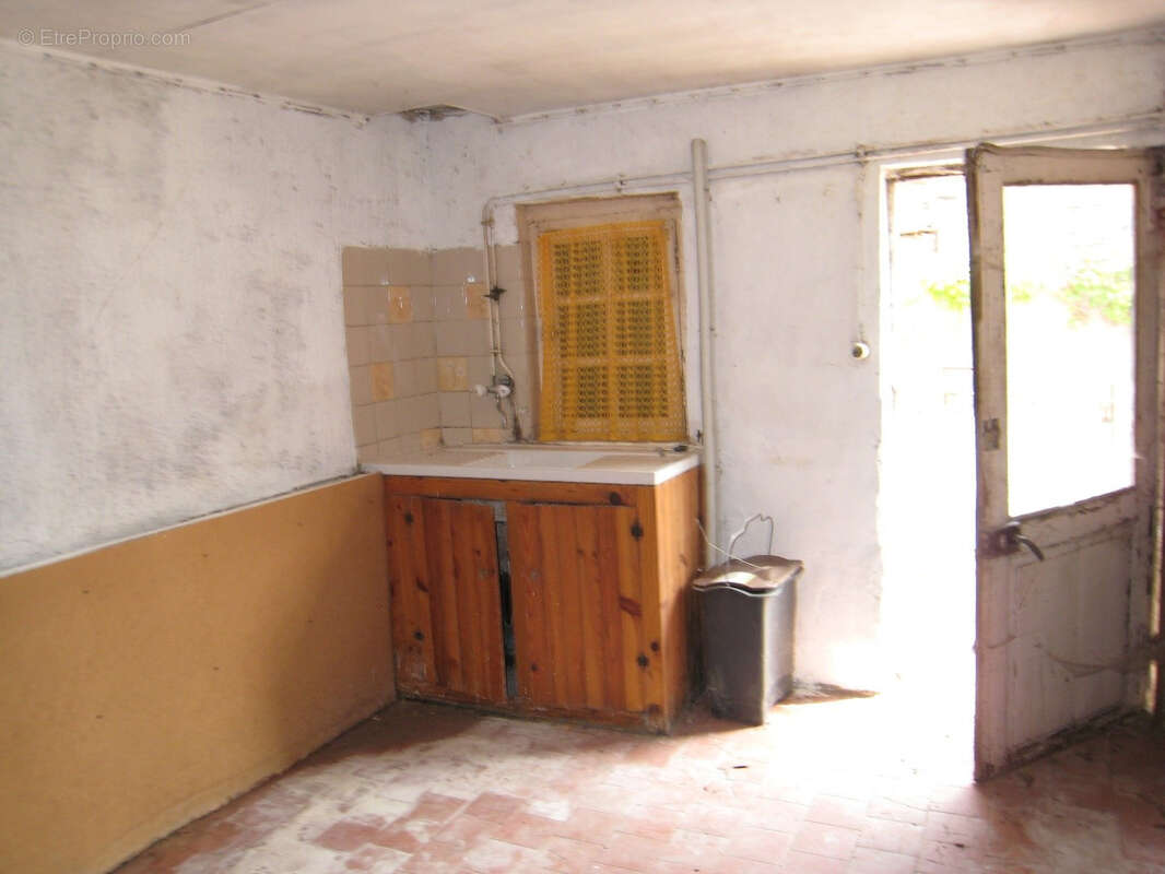 Maison à CHARRIN