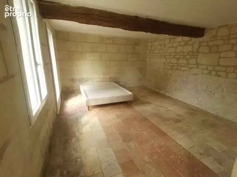 Charmante Maison Familiale avec Piscine et Maison d'Amis sur un Vaste Terrain - photo 11