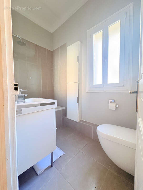 Bastia Centre ville Appartement F3/4 de 94 m2 - photo 11