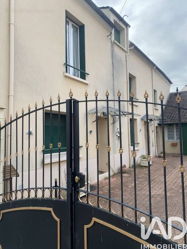 Photo 1 - Maison à NANTEUIL-LES-MEAUX