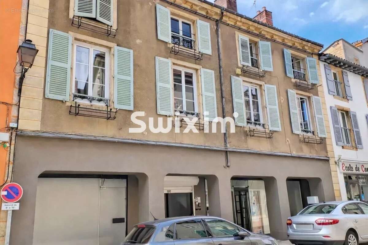 Maison immeuble de ville de caractère à rénover au cœur de Saint-Amour - photo 10