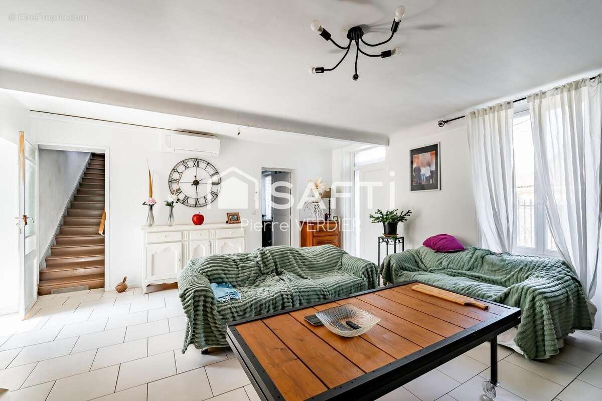 Photo 3 - Maison à PRIGNAC-ET-MARCAMPS