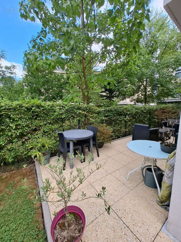 Appartement à BRIE-COMTE-ROBERT