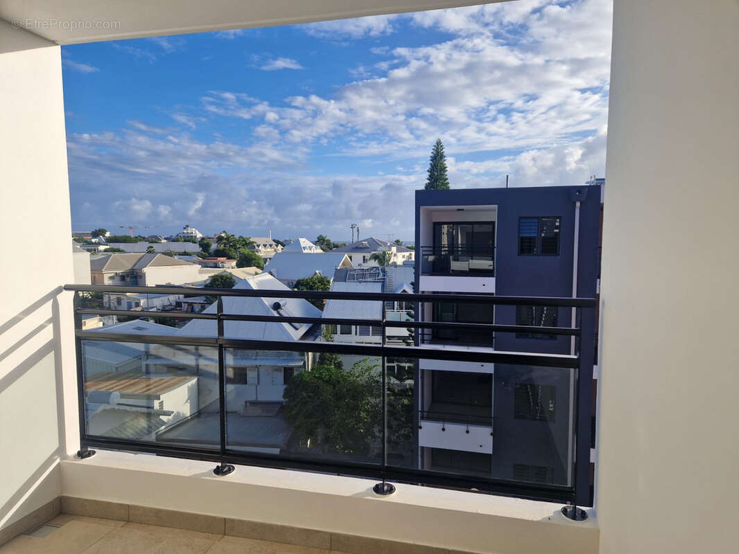 Appartement à SAINT-DENIS
