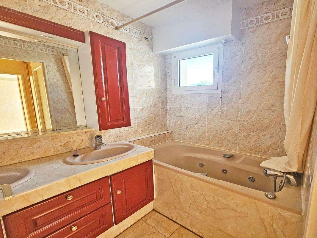 Appartement à TREGASTEL