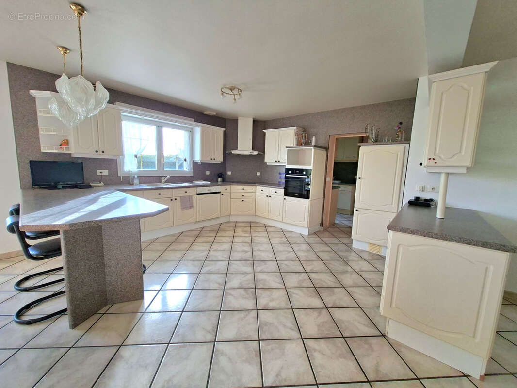 Maison à SAINT-NICOLAS-D'ALIERMONT