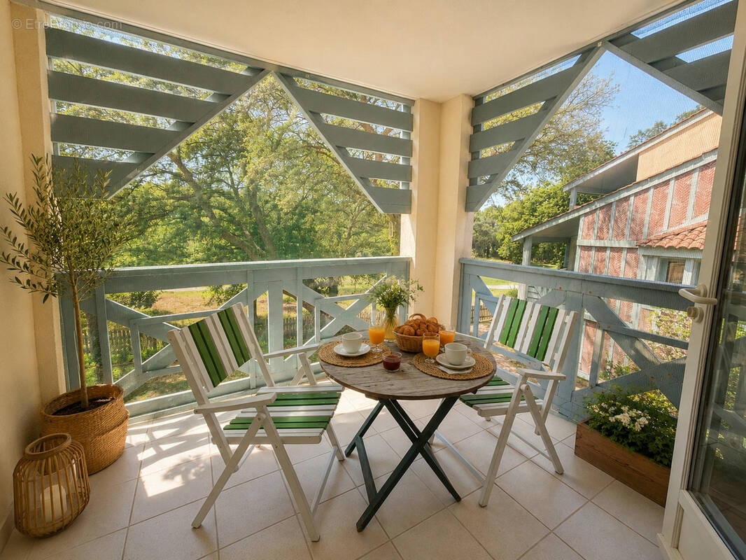 Appartement à MOLIETS-ET-MAA