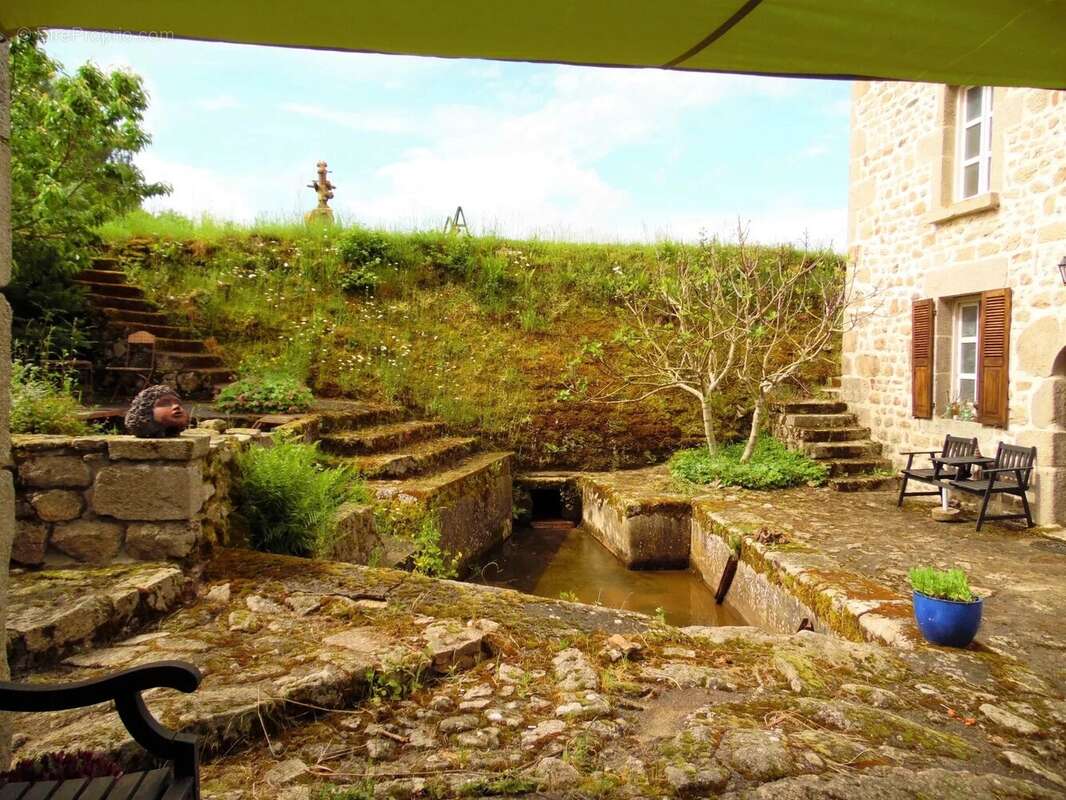 Appartement à PUY-MALSIGNAT