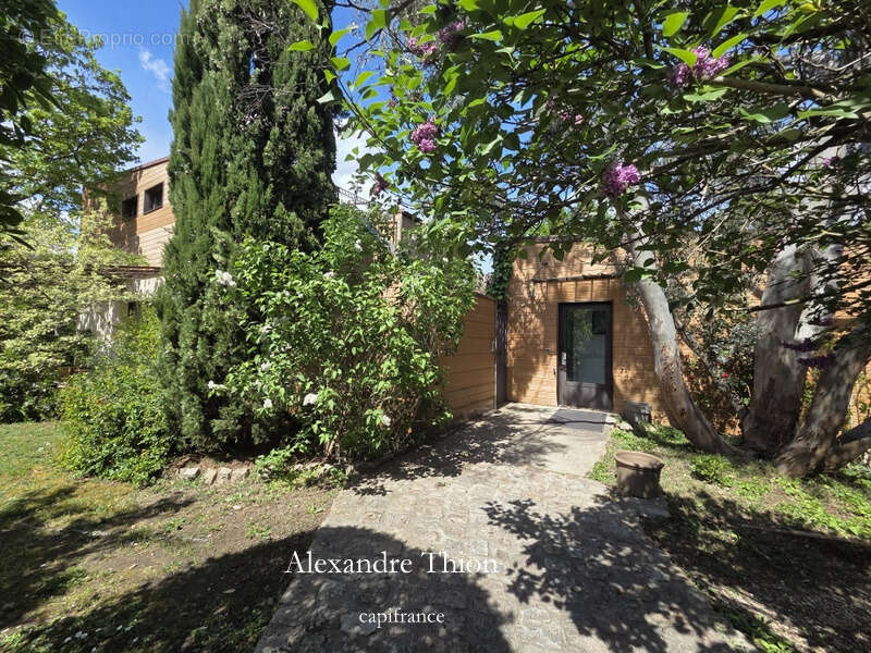Maison à CALUIRE-ET-CUIRE