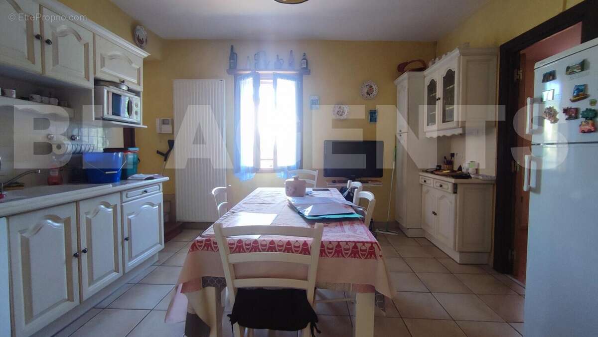 1751453990203 - Maison à AUZITS