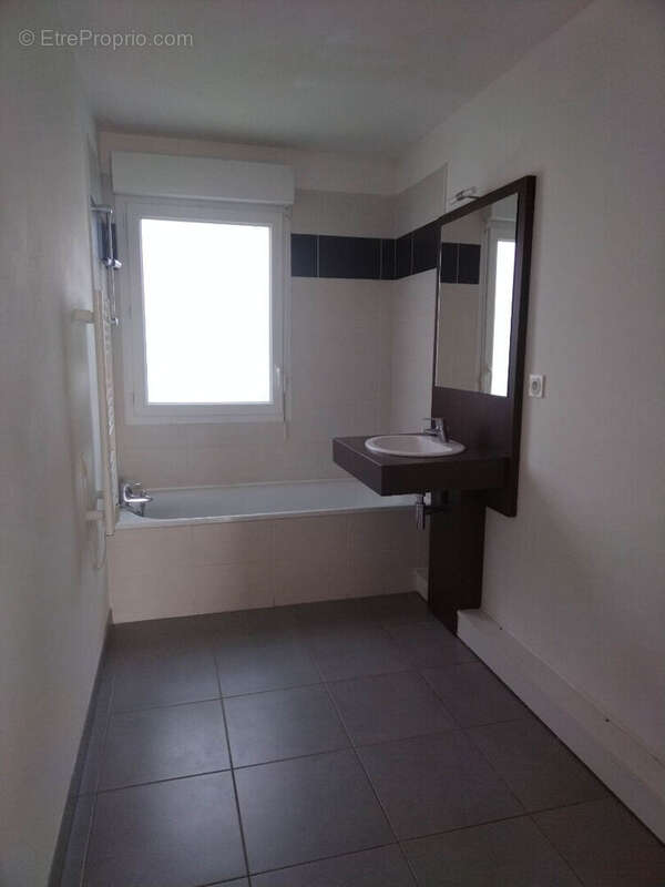 Appartement à SORGUES