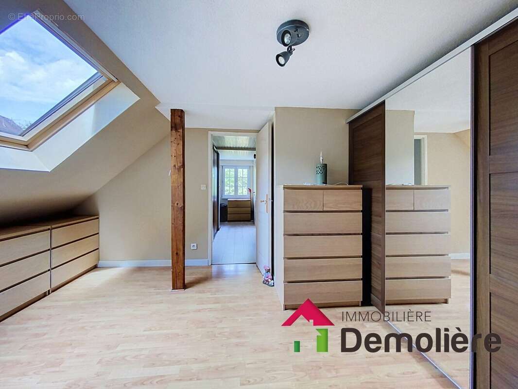 Maison 171 m² à Niederhaslach  - photo 8