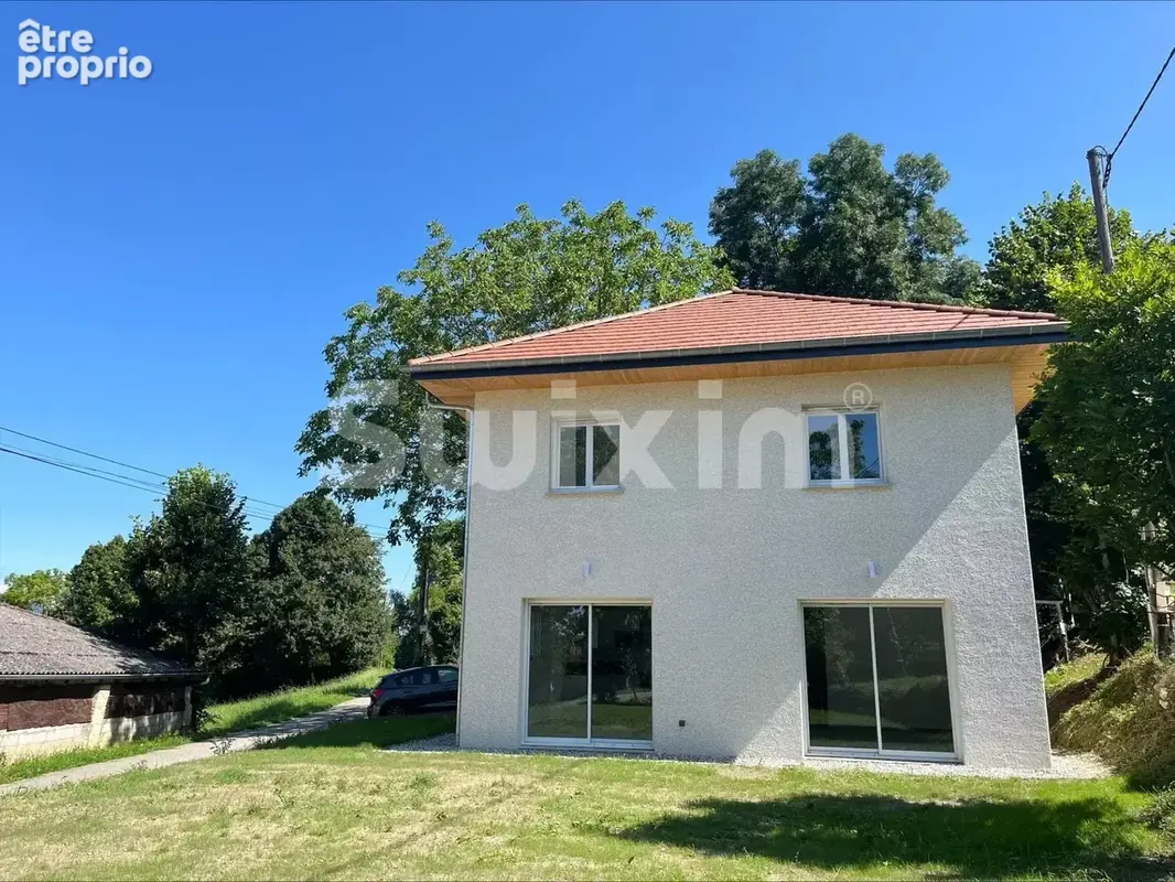 Maison 5 pièces 106 m² · à Ruffieux · 105,9 m² · 385 000 €