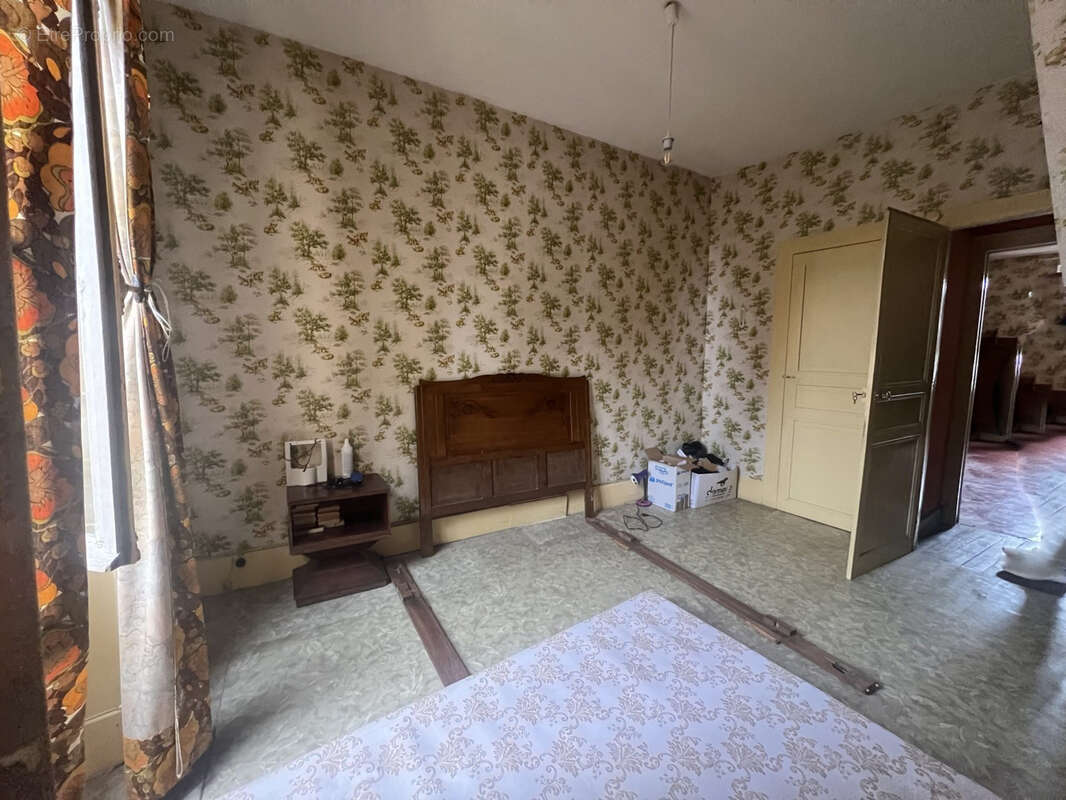 Maison à CHATEAUMEILLANT