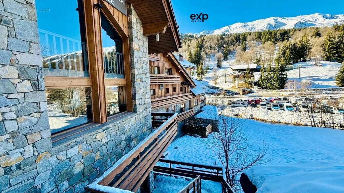 Commerce à LES ALLUES