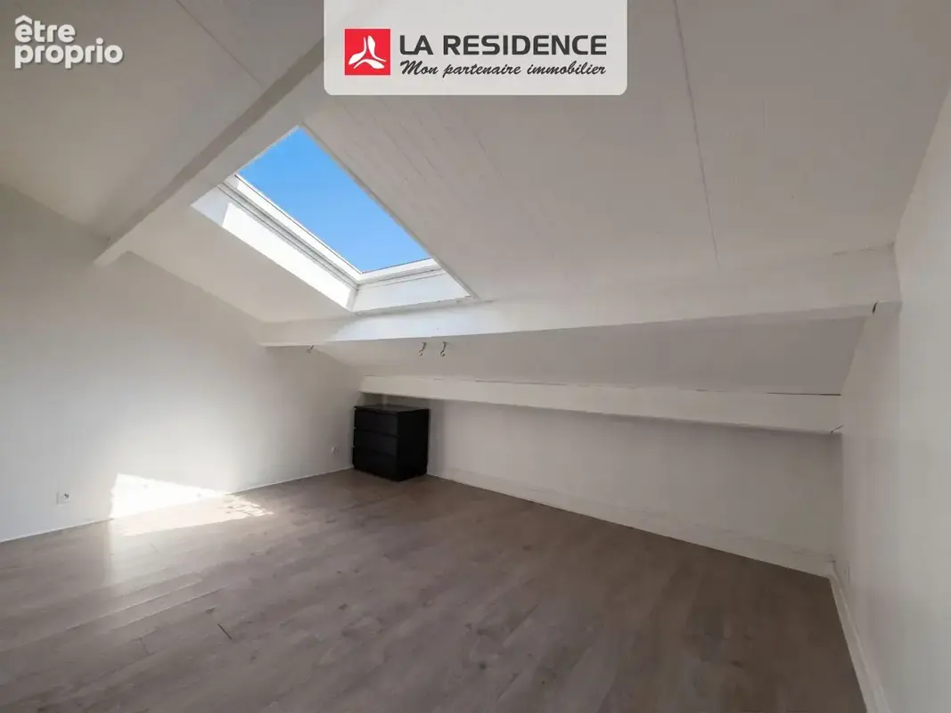 Appartement 85 m² à Nanterre  - photo 5