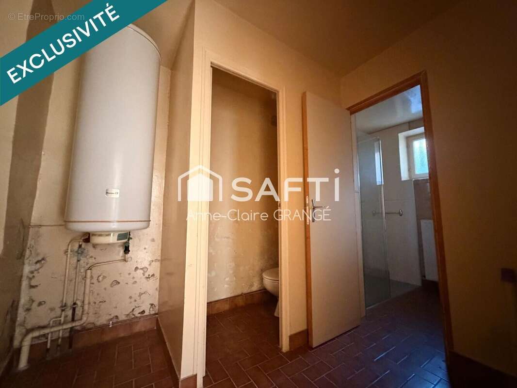 Maison 100 m² à Neuvillette-En-Charnie  - photo 9