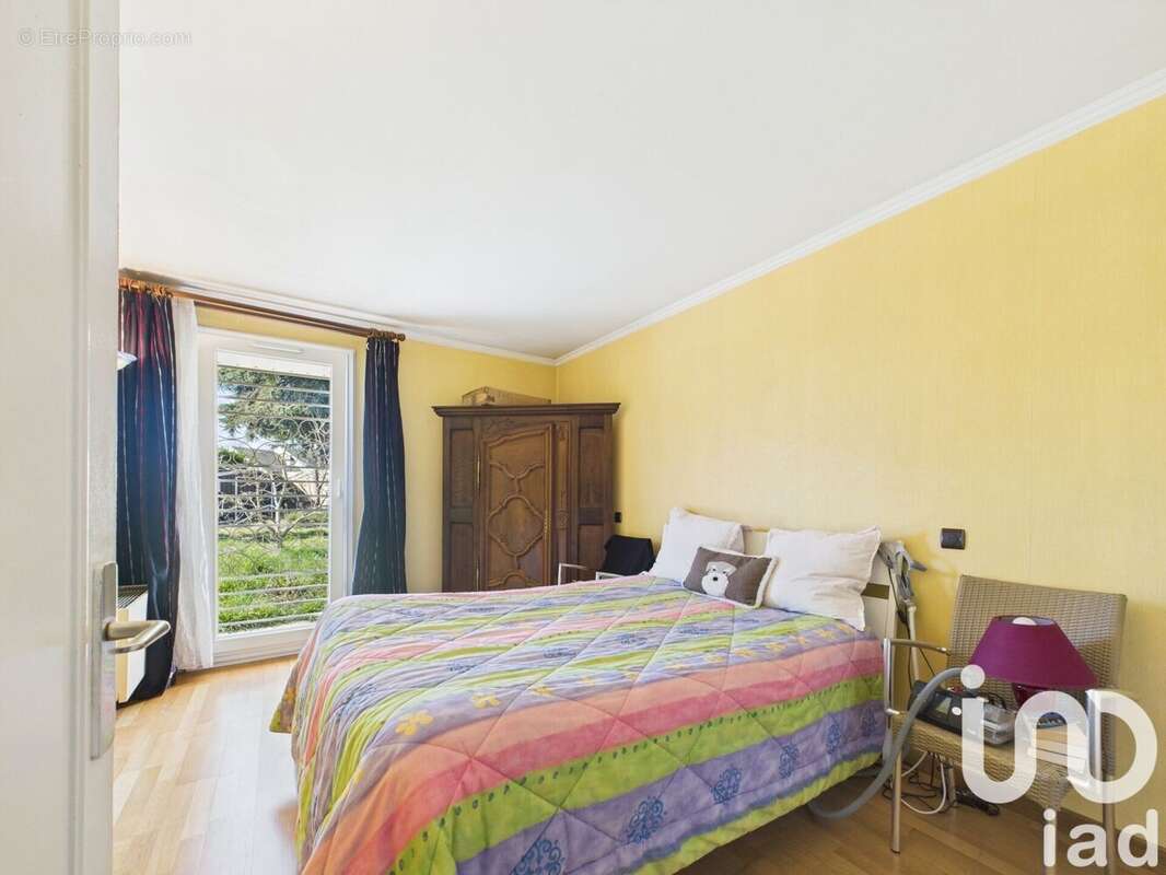 Photo 8 - Maison à THIAIS