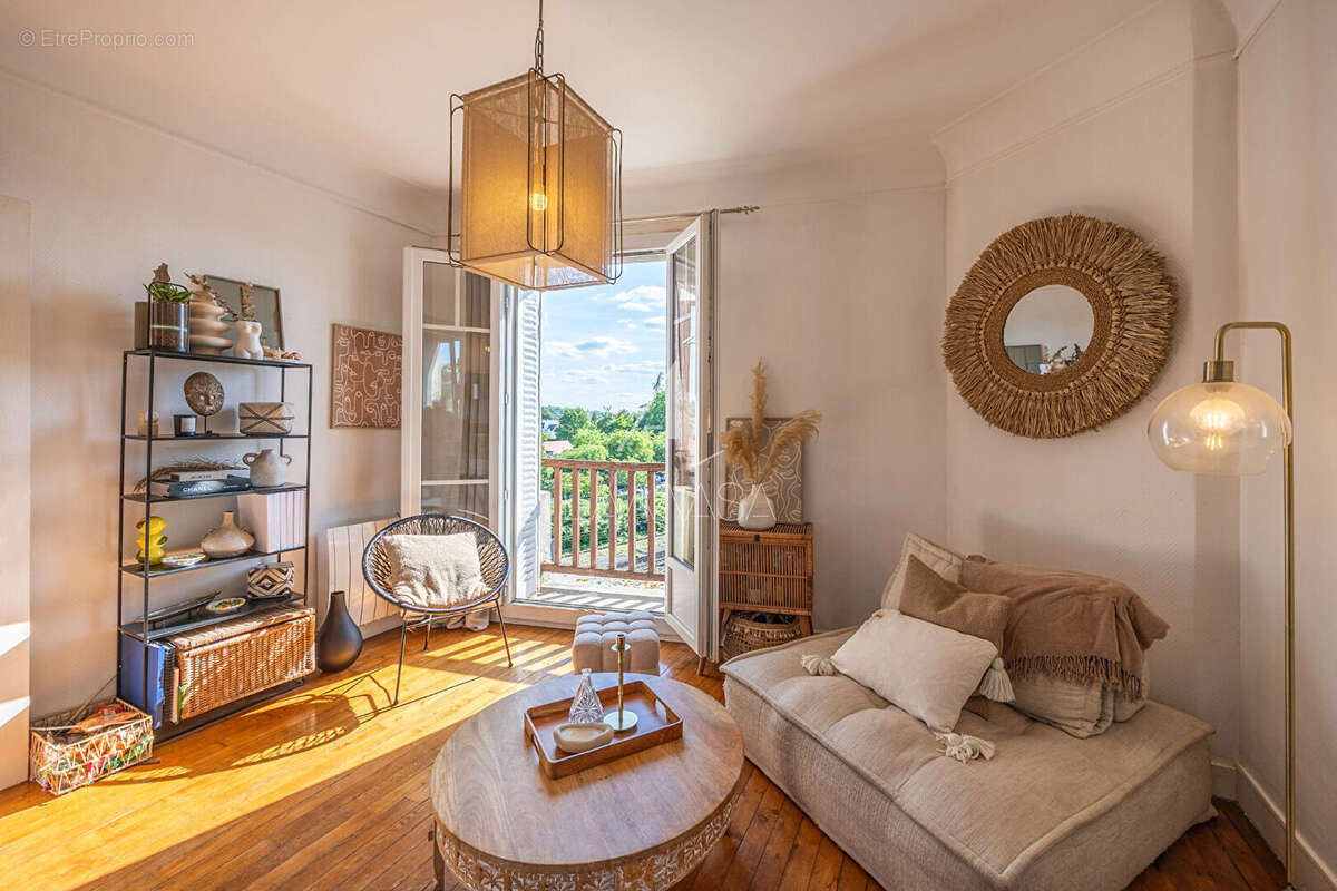 Appartement à THORIGNY-SUR-MARNE