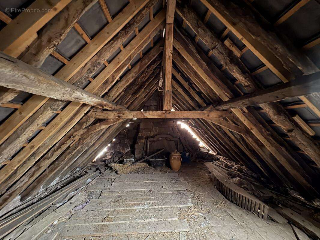 Maison à SAINT-AULAIRE