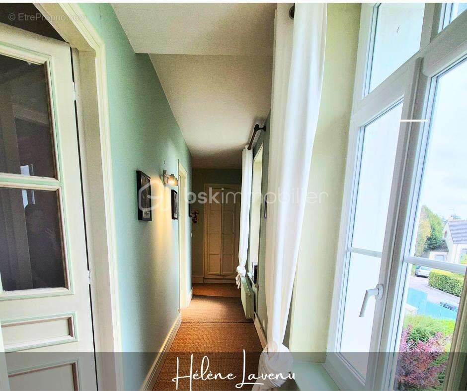 Maison à SAINT-MARTIN-BOULOGNE