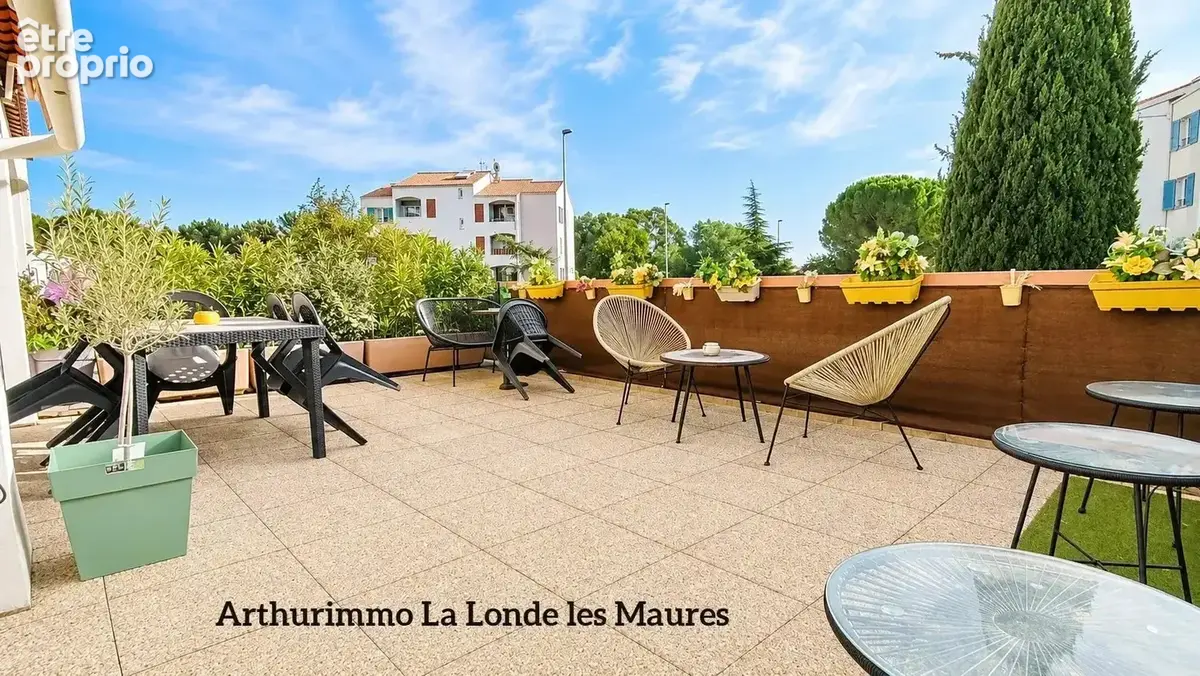 Photo Appartement à Hyeres au prix de 169 500€