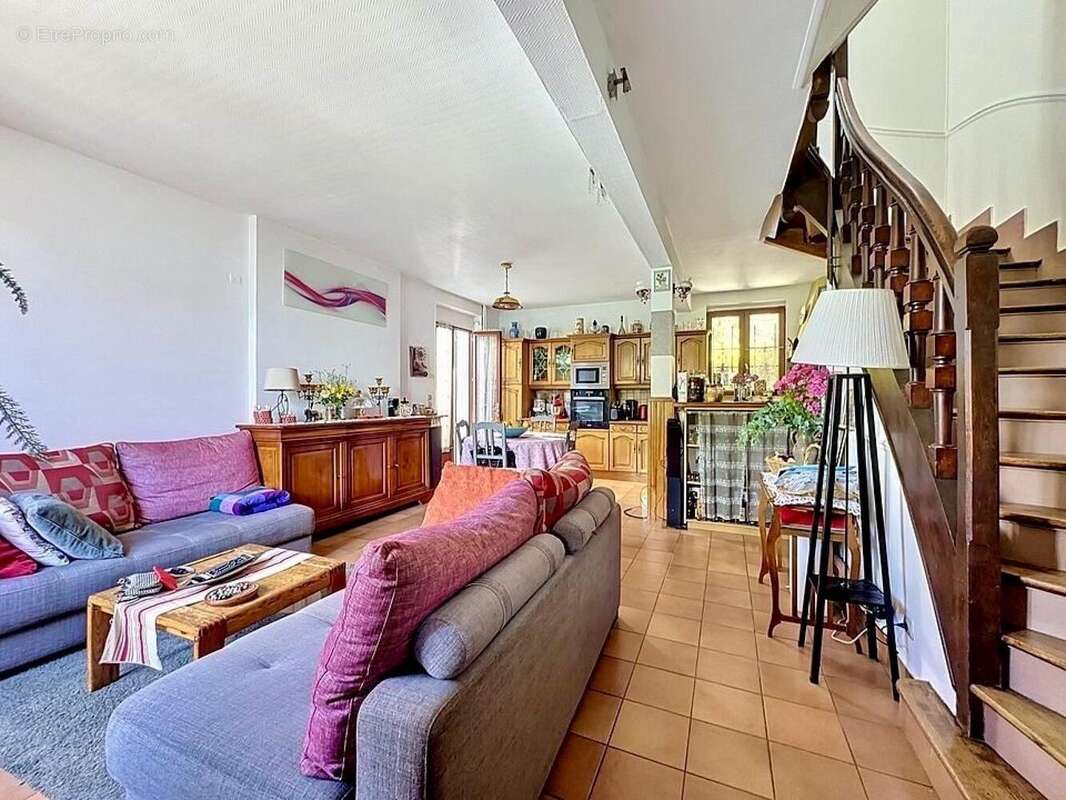 Maison 88 m² à Villeneuve-Saint-Georges  - photo 7