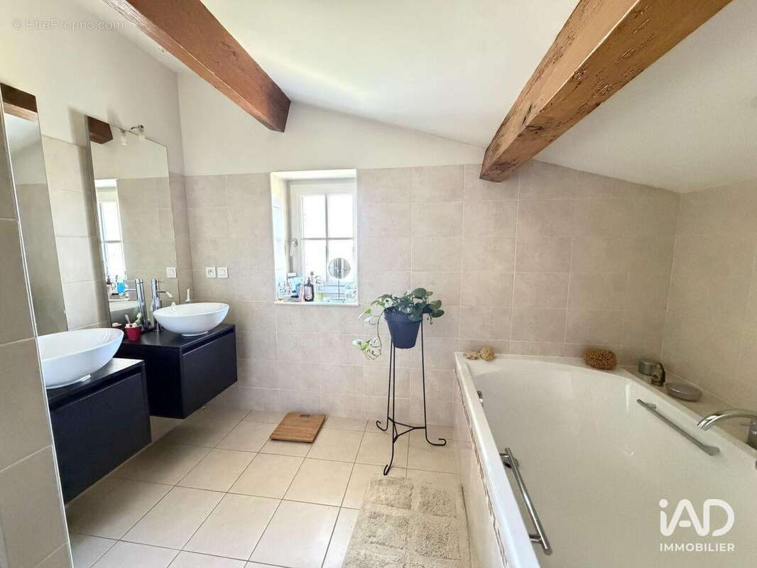 Photo 9 - Maison à SAINT-EMILION