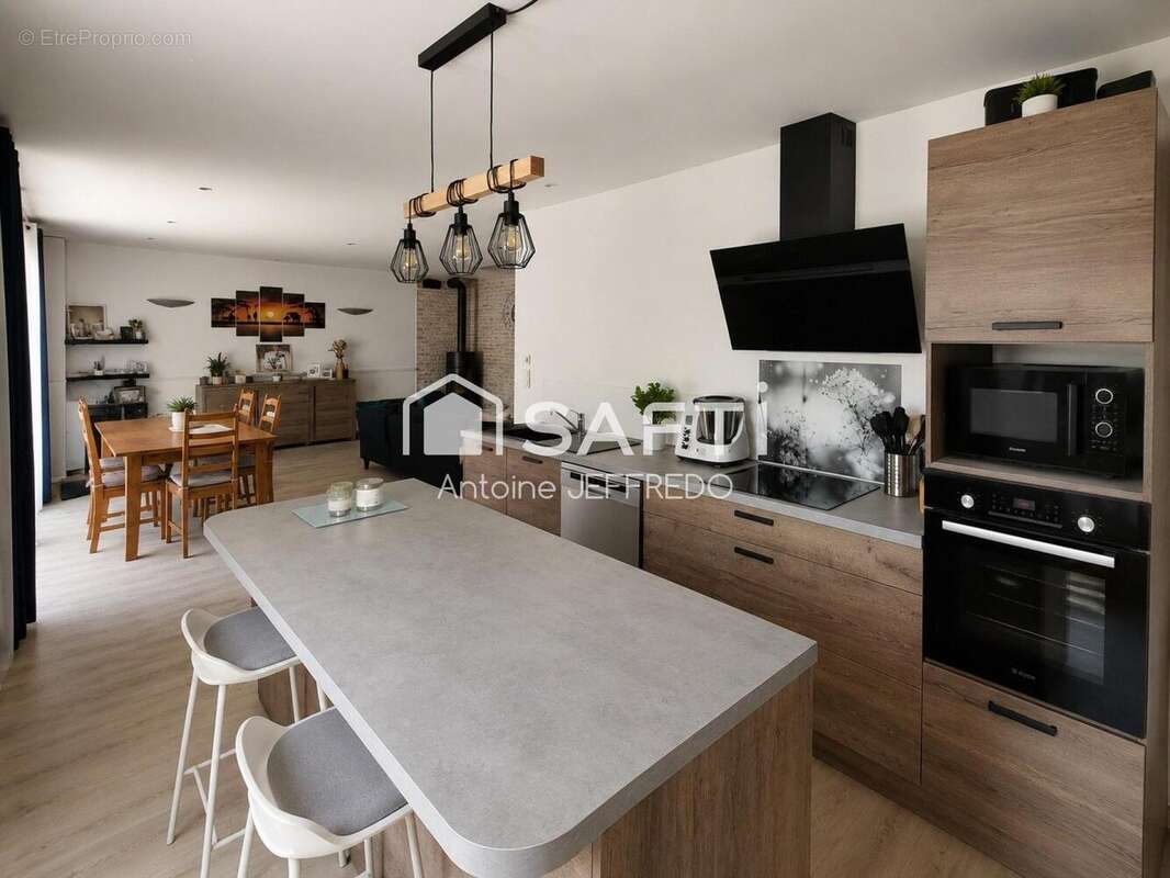 Photo 3 - Maison à SAINT-LUMINE-DE-COUTAIS