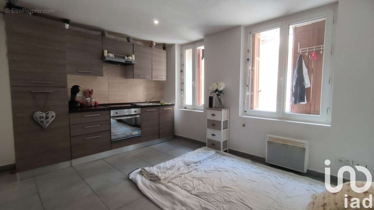 Photo 2 - Appartement à AUBAGNE