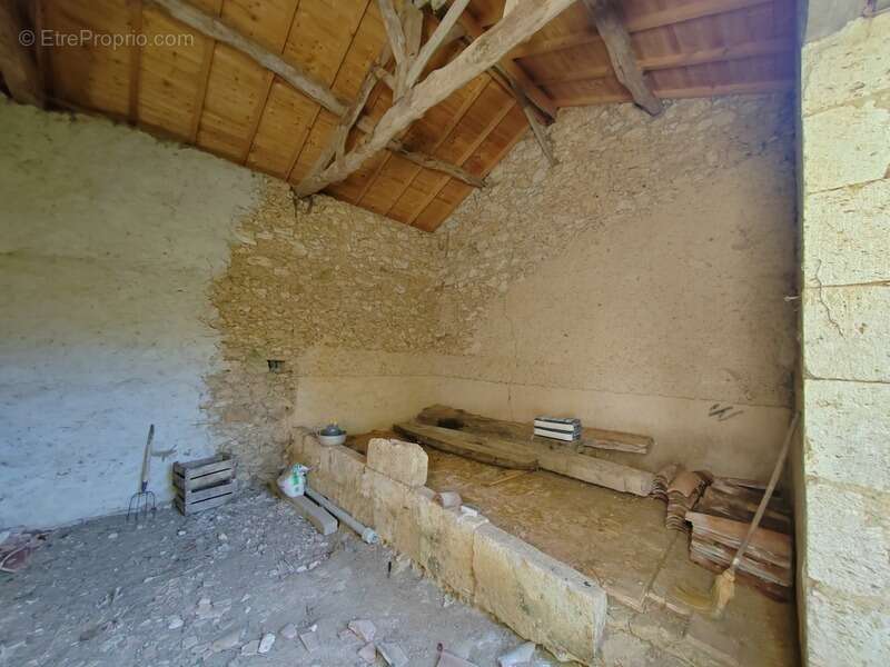 Charmante maison en pierre de 106 m² avec jardin et dépendances à VALENCE SUR BAISE (32) - photo 20