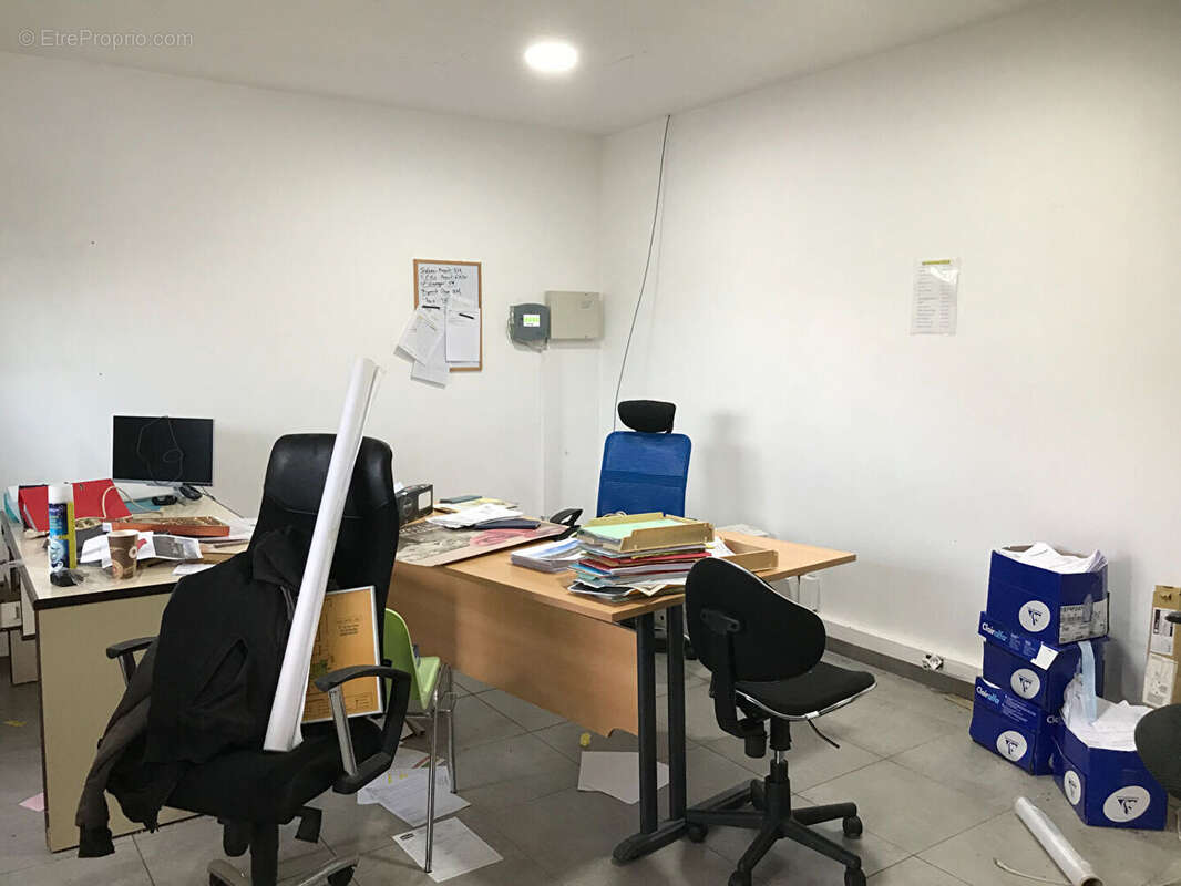 Commerce à POITIERS