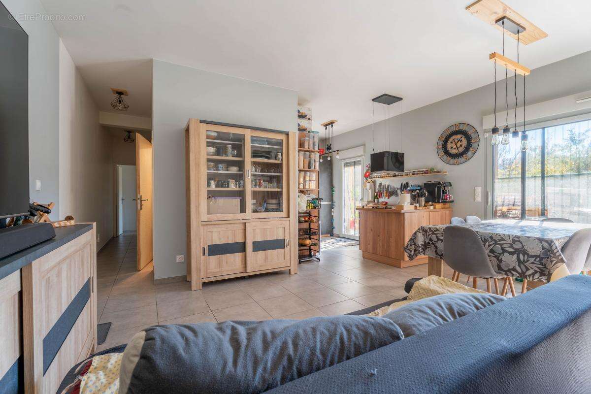 Appartement à SAIN-BEL